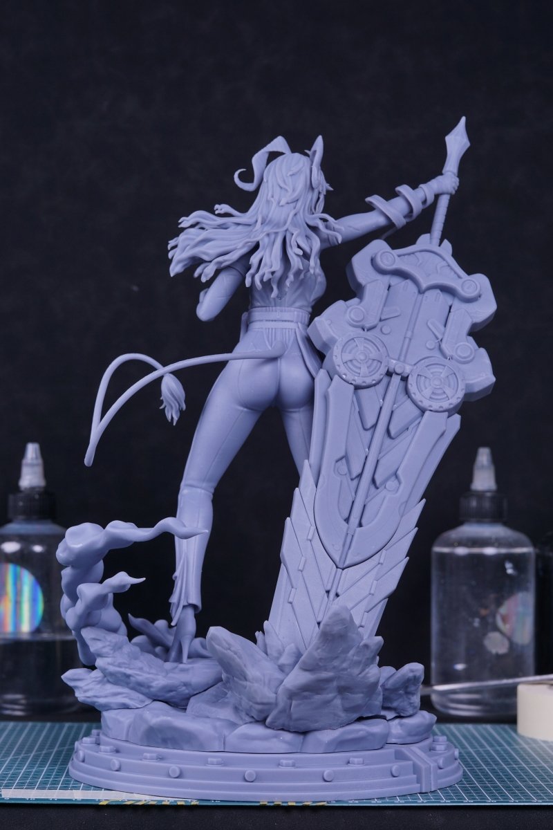Zani 2ND Form- Figura de Resina Escala 1/6 Fan Art Model by SaulCeVe - SaulCeVe